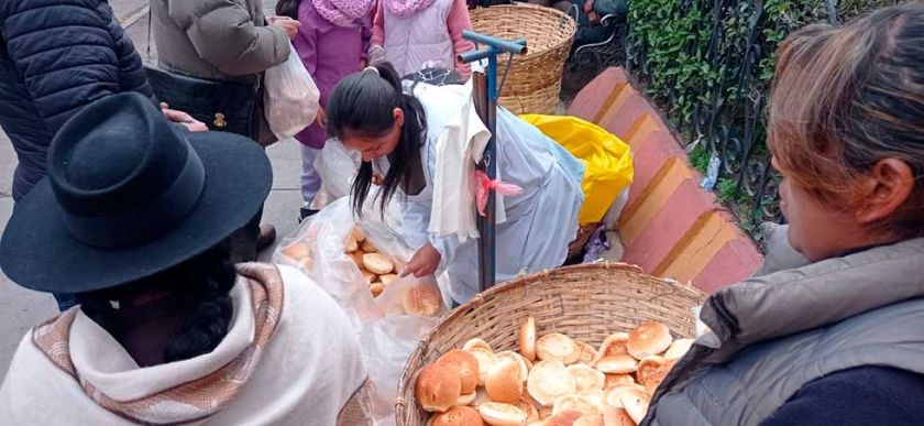 Panificadores en Potosí mantienen precio del pan de batalla a Bs. 0,40