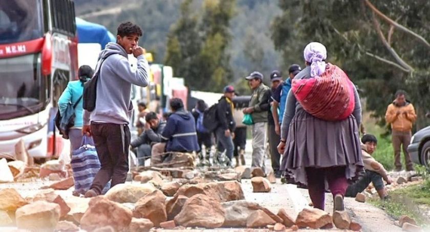 Cochabamba: Muere un adulto mayor tras caminar por varias horas debido a bloqueos evistas