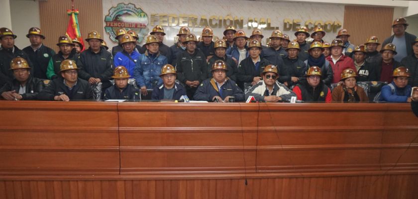 Cooperativas mineras declaran a Evo Morales “enemigo de la democracia y sicario del pueblo boliviano”