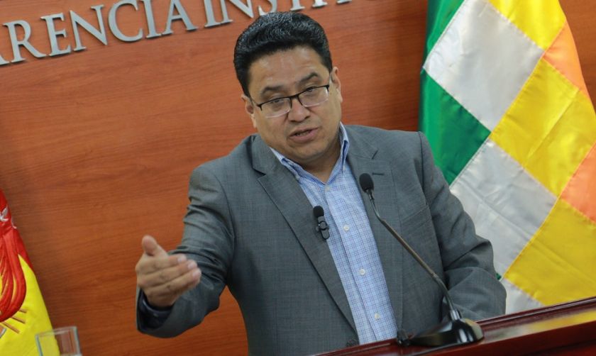 Opositores piden investigar supuesto “telefonazo” de César Siles para manipular a un juez