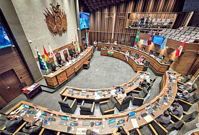 El Legislativo empieza  a destrabar los créditos