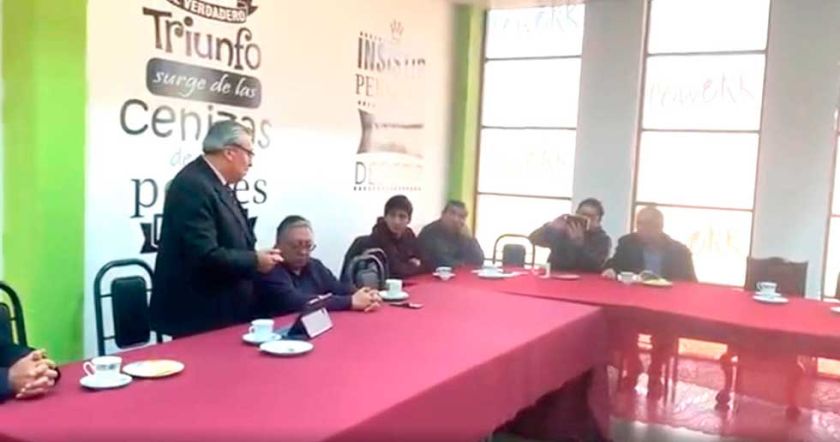 Carrera de Economía de la UATF analizó la situación de la crisis que afecta a Bolivia