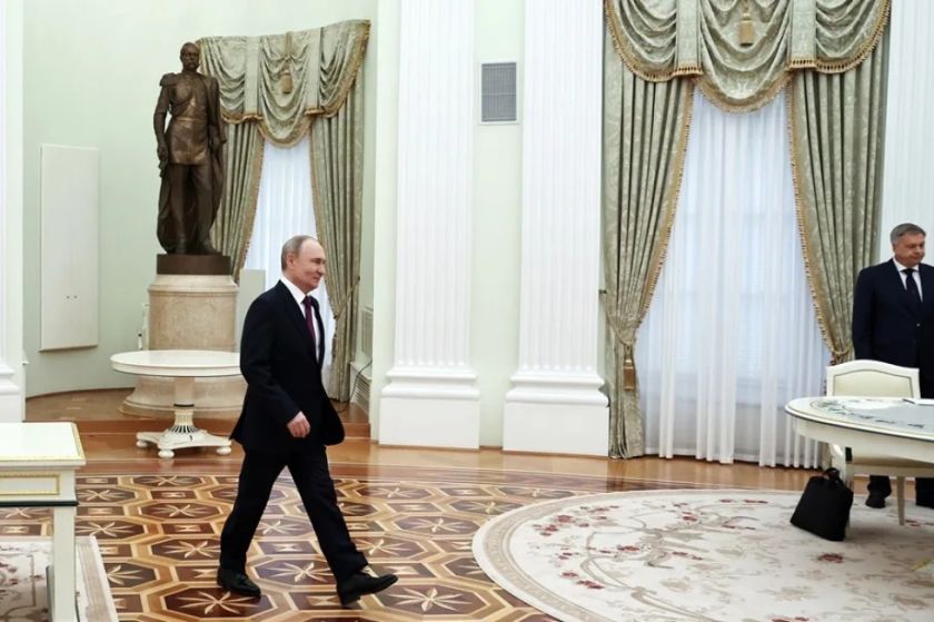 Putin acusa a la OTAN de provocar la carrera armamentista y anuncia el reforzamiento de la tríada nuclear