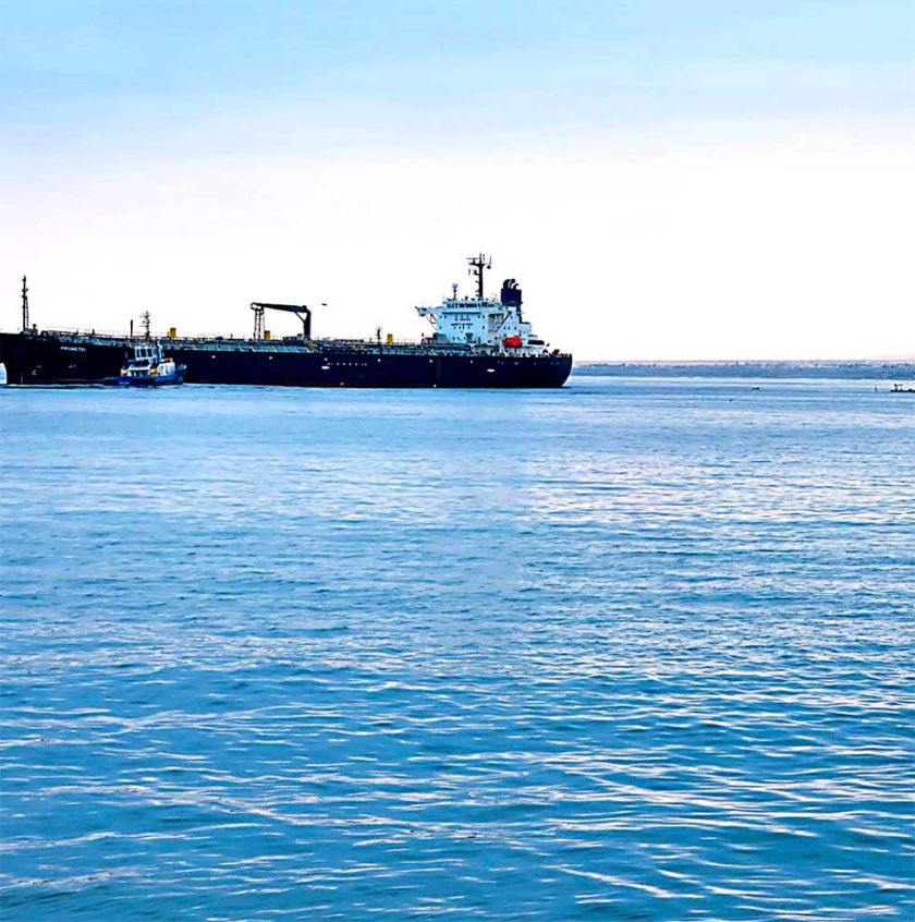 Descargan 41 millones de litros de gasolina en Arica