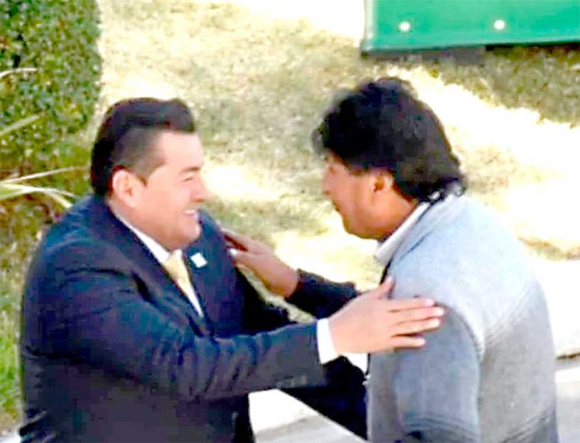 El ‘evismo’ espera cerrar hoy un acuerdo con UCS