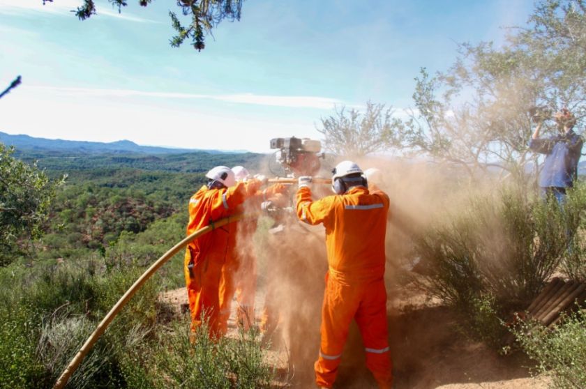 Presidente Arce: Bolivia vivió del gas, pero hoy invertimos en exploración para construir una solución estructural