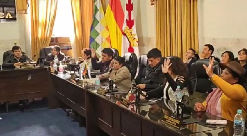 Fracasa el intento de elegir al gobernador interino de Chuquisaca en la ALD