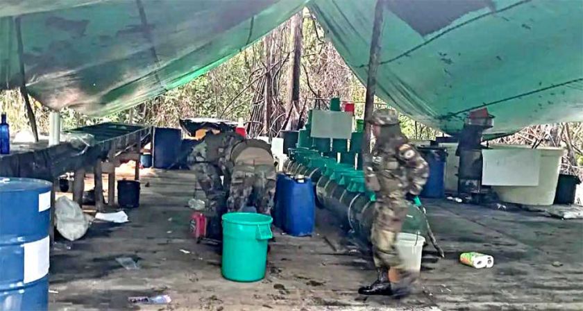 Umopar destruye 2 laboratorios de cocaína