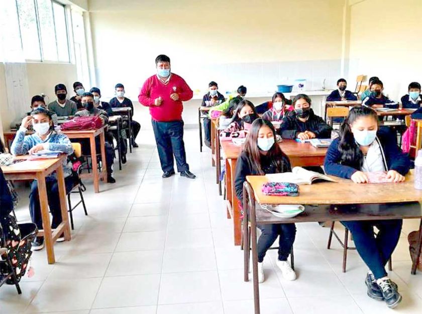 Exigirán carnet de vacuna para el retorno a clases