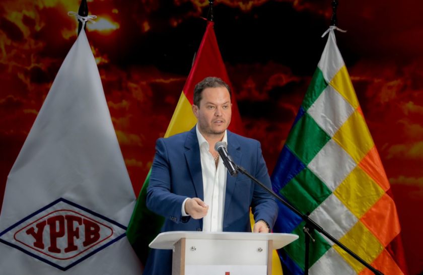 YPFB afirma que despacha el 100% de combustibles y no asigna volúmenes adicionales