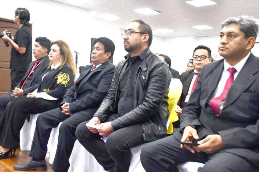 Condecoran a Víctor Ticona y a "Los 4 para Tupiza" por su aporte al arte y la cultura