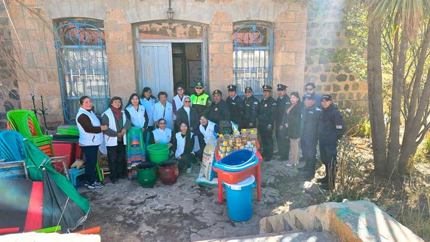 Intendencia entrega donativo a las Hermanas del Huerto
