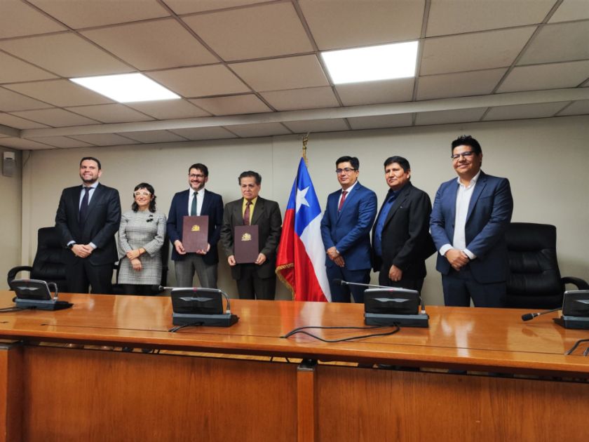 Gobierno informa que Bolivia y Chile trazan ruta para impulsar proyectos binacionales de desarrollo energético