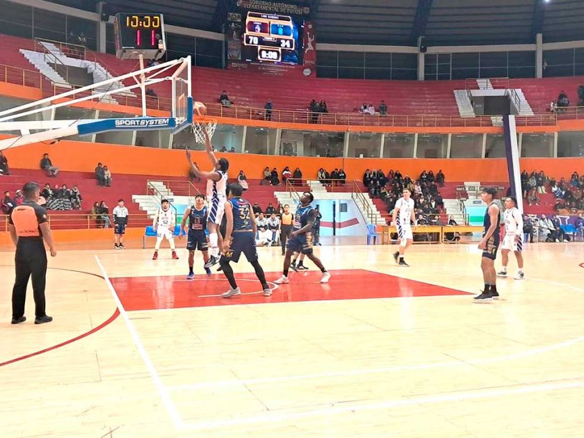 Leones vence sin problemas a CAN en el coliseo cerrado “Ciudad de Potosí”