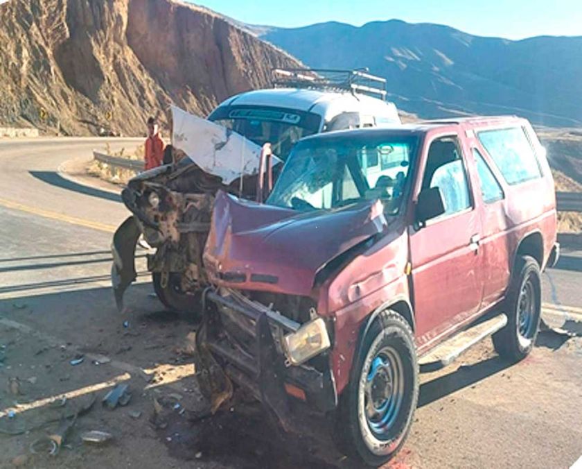 Un adolescente de 15 años  provoca un choque frontal 