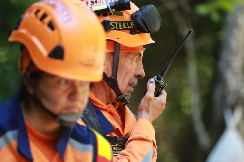 Rescatan con vida a los 18 mineros que habían quedado atrapados en una mina en Colombia
