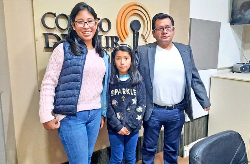 Dos estudiantes de Sucre van a Olimpiada en EEUU