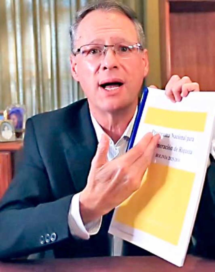 Dunn ofrece su plan a los candidatos no socialistas
