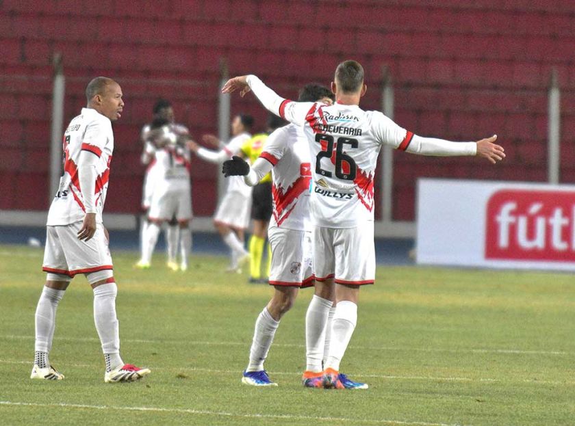 La banda roja jugará su quinto partido oficial en Tarija