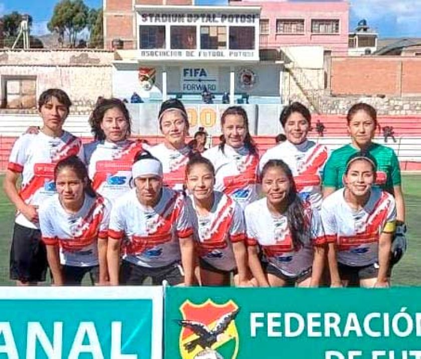 Nacional Potosí avanza a paso firme en el torneo femenino de futbol