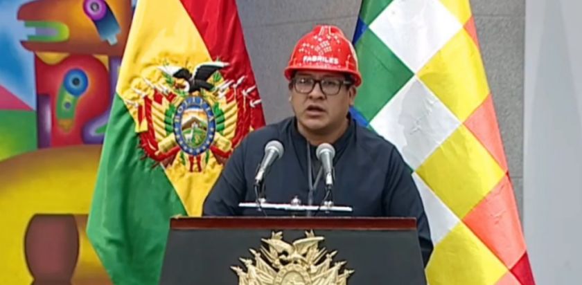 Víctor Quispe Ticona asume como nuevo Ministro de Trabajo