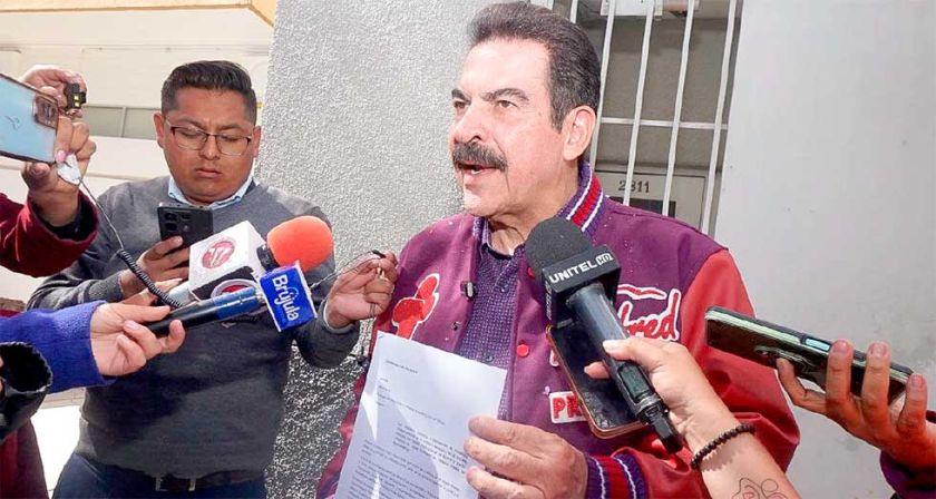 Manfred pide a Embajada que investigue a Claure