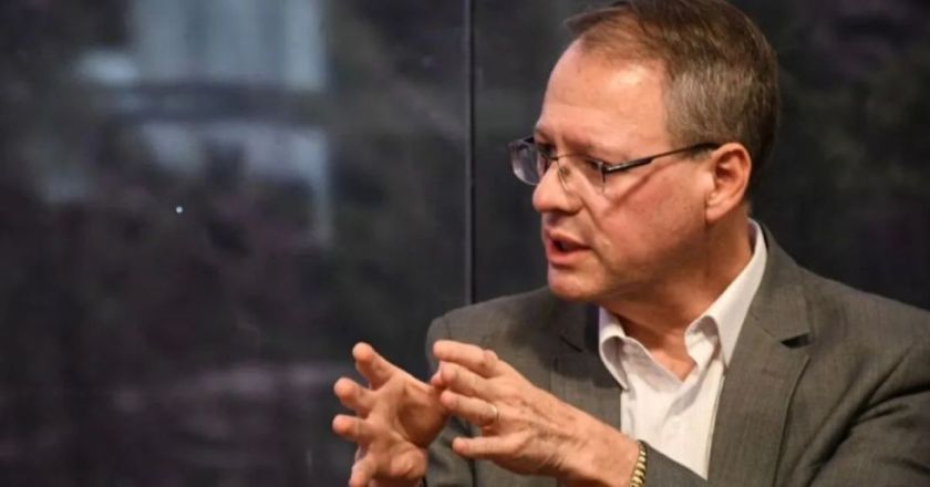Dunn: “Los candidatos deben buscar el voto liberal y convencerlo”
