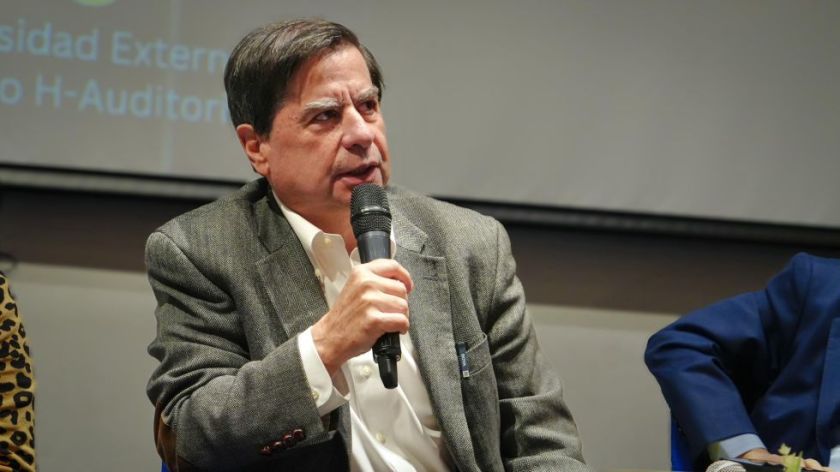 Exministro de Colombia liderará la Misión Electoral de la OEA en Bolivia