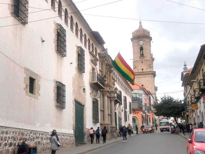 Embanderamiento por fiestas patrias inicia el 1 de agosto