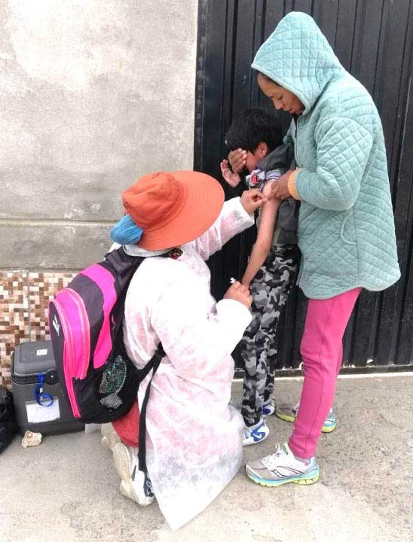 Reunión de ministerios de Salud y Educación verá futuro de las clases
