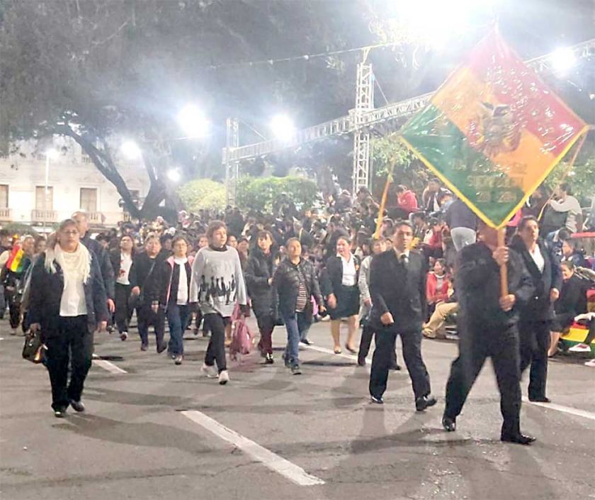 El Gobierno declara doble feriado por el Bicentenario