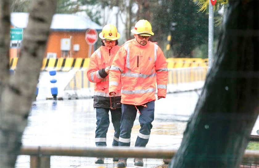 Chile: Hallan muerto a uno de los mineros atrapados 