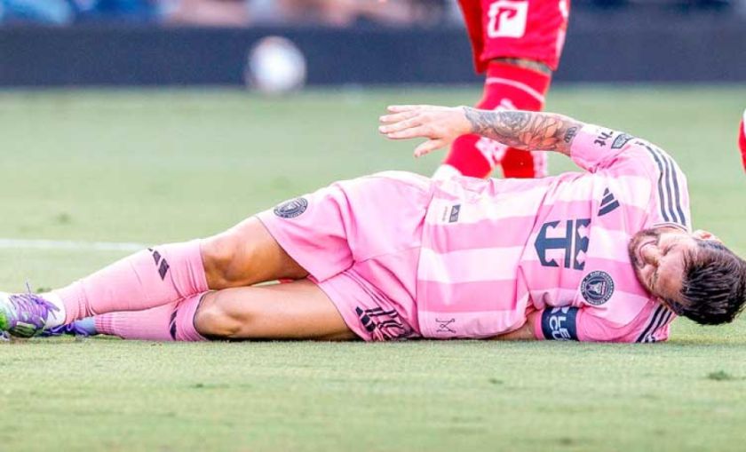Lionel Messi sufre de una  “leve lesión muscular” 