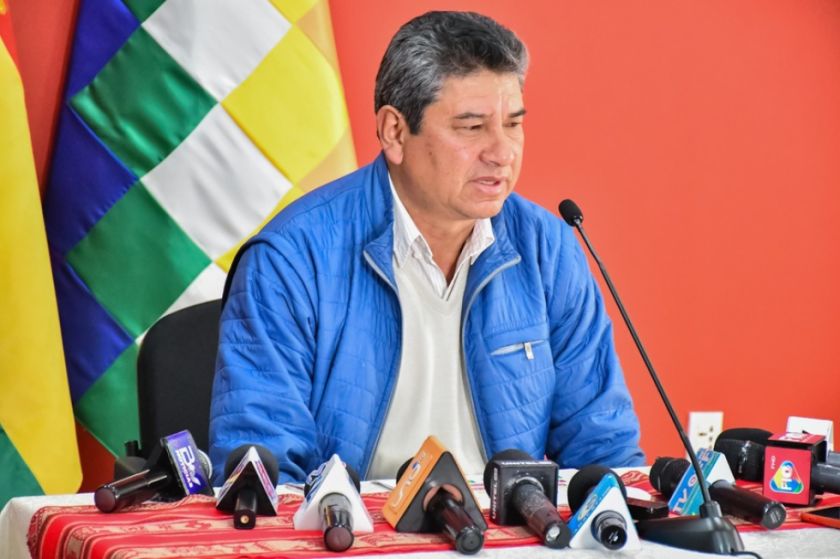 Ministerio de Educación: Carnet de vacunación no restringe su ingreso a clases