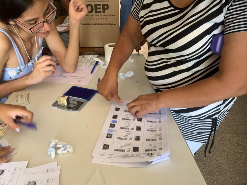 Segip emitirá cédulas de identidad este sábado hasta el mediodía en Bolivia y el exterior