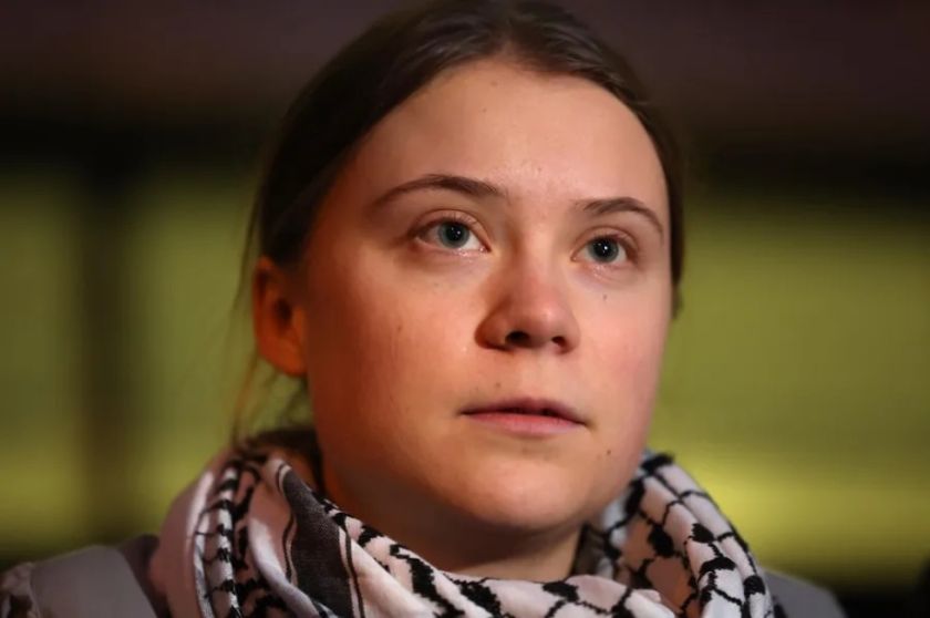 Greta Thunberg anuncia una nueva flotilla hacia Gaza que partirá desde España