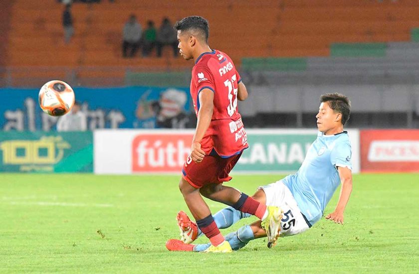 Guabirá hunde más a Aurora