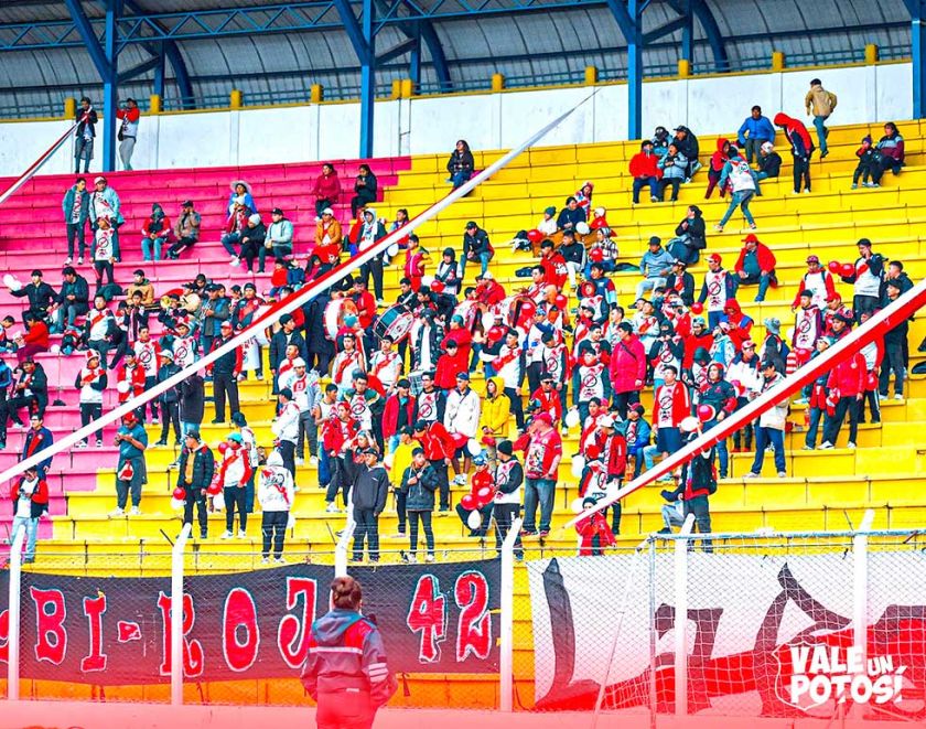 La banda roja pone 3.000 entradas a la venta para el duelo de hoy