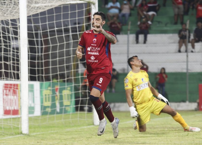 Guabirá comanda el grupo “D” de la Copa