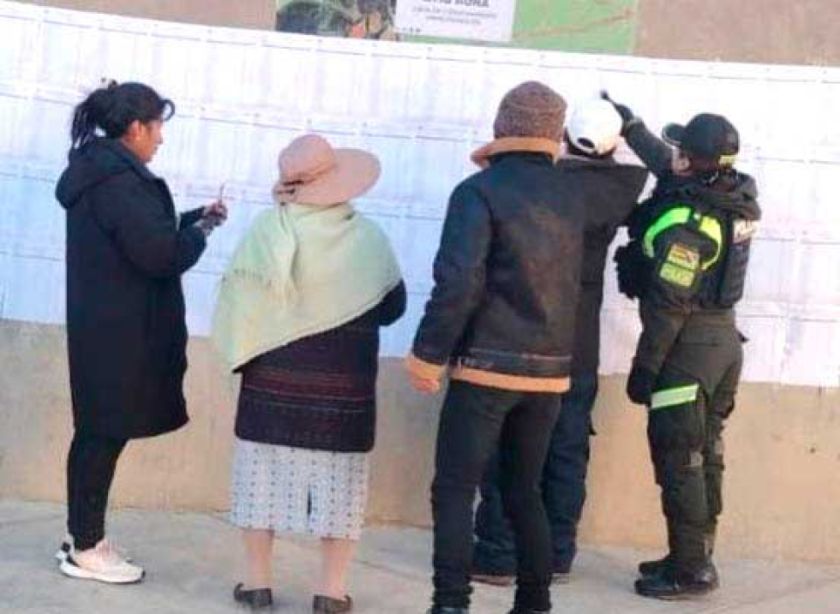 Policía de Potosí reporta normalidad en las elecciones generales