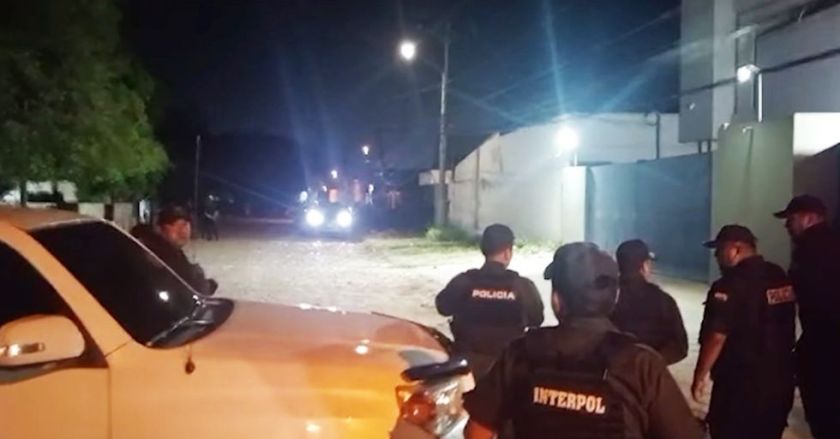 Autopsia: Más de 100 impactos de bala acabaron con la vida de dos personas en Santa Cruz