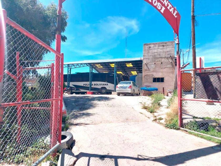 Diputadas inspeccionan Unidad de Bomberos de Potosí y constatan carencias
