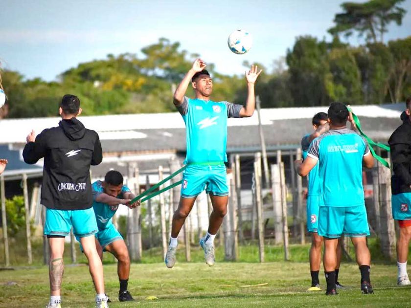 La banda roja quiere sumar su segunda victoria como local