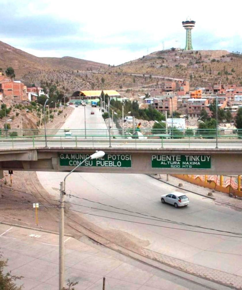 Tránsito define las calles de  escape para la festividad 