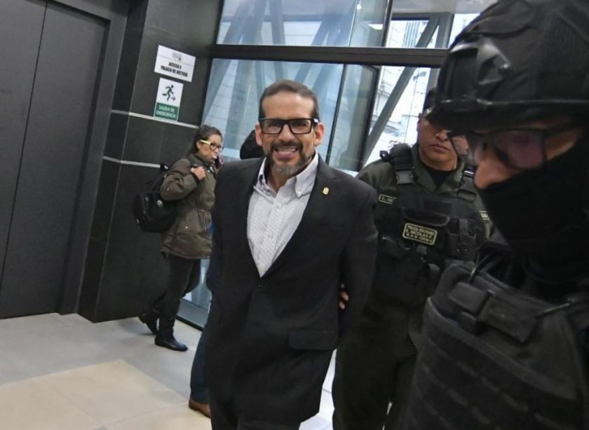 Preparan recibimiento masivo a Fernando Camacho cuando llegue a Santa Cruz de la Sierra