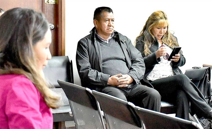 Dan cárcel a dos jesuitas por encubrir a pederasta