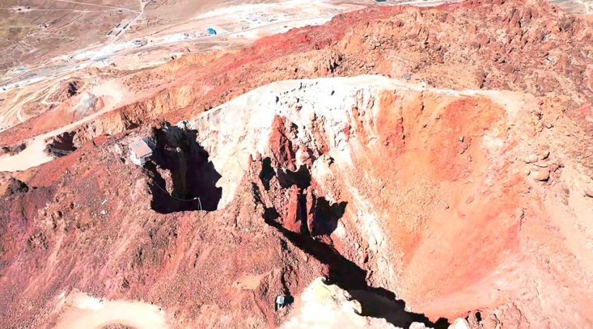 Comibol y UATF definen proyecto para estabilizar el Cerro Rico de Potosí