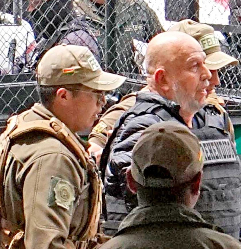 Murillo debe responder a 15 procesos en Bolivia