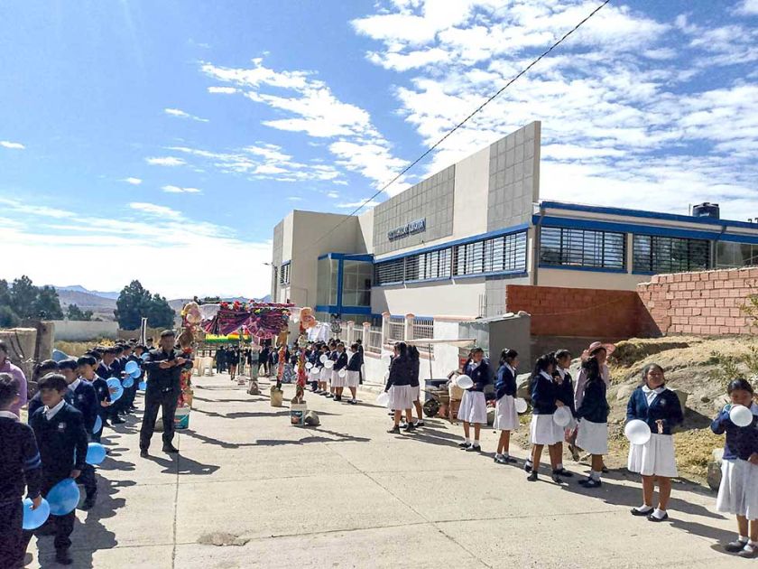 Aplican ajustes para que alumnos terminen clases el 5 de diciembre en Potosí