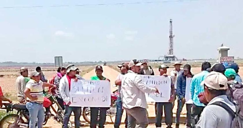 Bloquean ingreso a pozo  petrolero en Santa Cruz